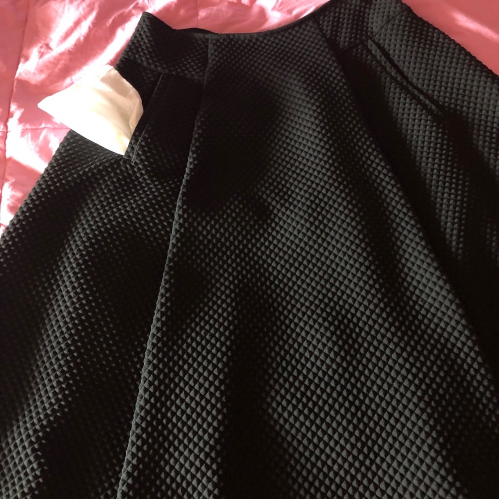 ⭐️Fun⭐️skirt⭐️ - Picture 3 of 12